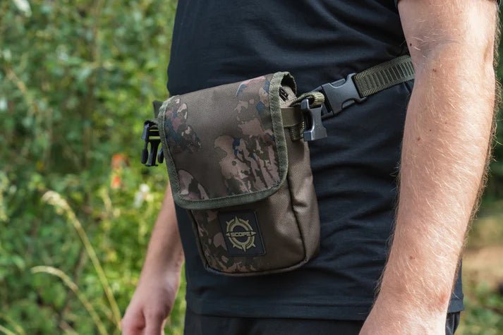 Bolso bandolera Nash Scope Security Pouch - Tienda Carpfishing
