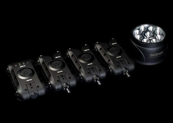 Maletín de alarmas 3+1 Sonik SKX - Tienda Carpfishing