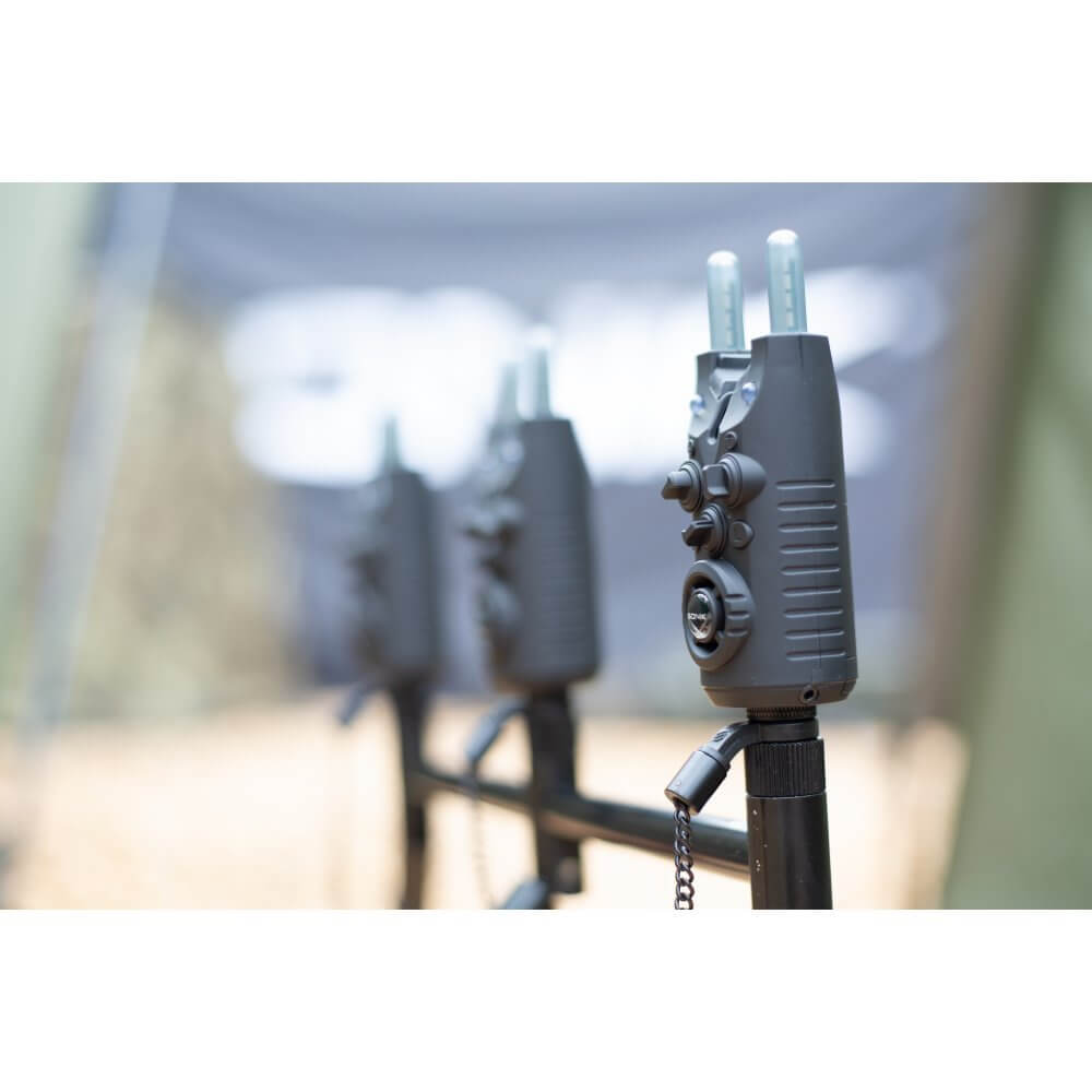 Maletín de alarmas 4+1 Sonik Gizmo2 - Tienda Carpfishing