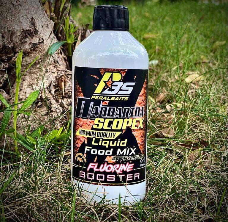 Remojo Booster Fluorine Peralbaits Mandarina Scopex 500 ml - Tienda Carpfishing