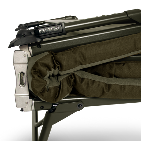 Bed Chair Avid Carp Benchmark Ultra X 8 poten