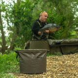 Water mand Avid Carp