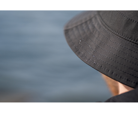 Gorro Avid Carp Stealth Negro