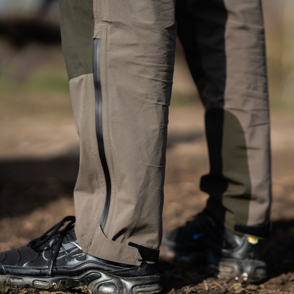 Waterdichte broek Nash ZT Lite Dry rugzak