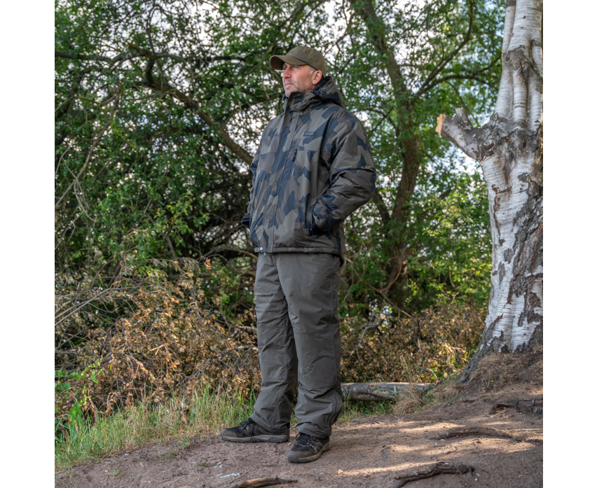 Heat Suit Avid Carp Arctic-Series Distortion 2 stuks.