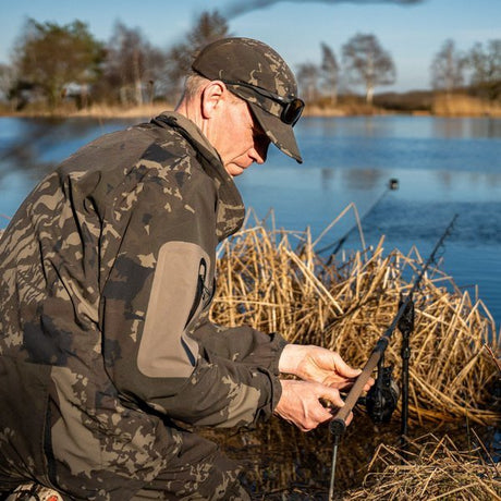Gorra Nash ZT Lite Hydra Flex 5 Panel Camo - Tienda Carpfishing