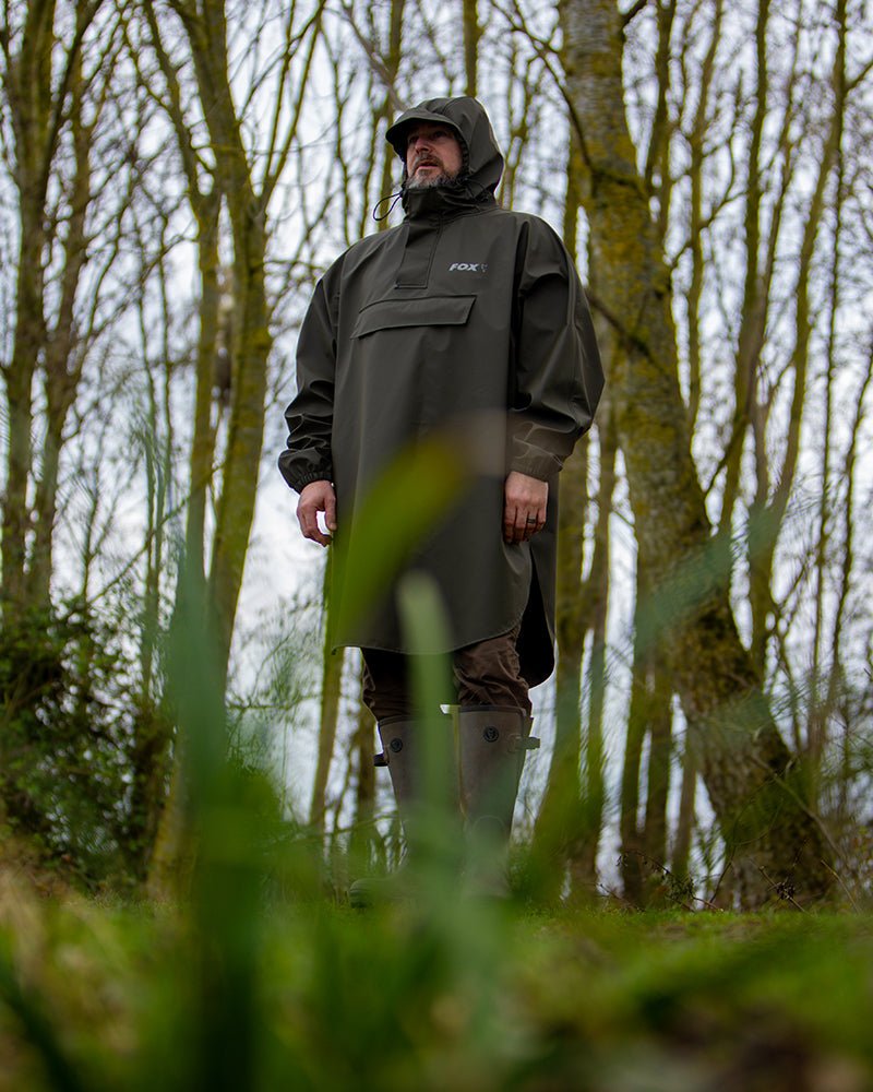 Poncho Fox Khaki One Size - Tienda Carpfishing