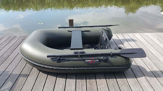 Barca Raptor 180 X - Wide Verde con suelo enrollable - Tienda Carpfishing