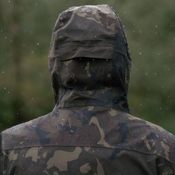 Chaqueta Nash Impermeable ZT Extreme Camo - Tienda Carpfishing